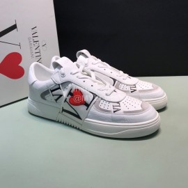 Valentino Embroidery Leather Rivet Sneakers For Men And Women 