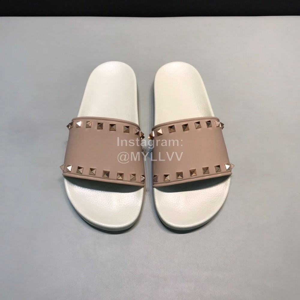 Valentino Fashion Rivet Slippers For Men And Women
