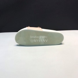 Valentino Fashion Rivet Slippers For Men And Women