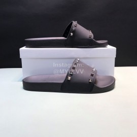 Valentino Fashion Rivet Slippers For Men And Women Black