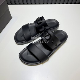 Valentino Black Calf Leather Rivet Slippers For Men
