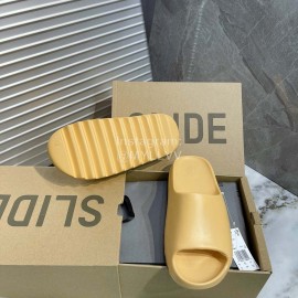 Kanye West Adidas Yeezy Slide “Bone” Slippers For Men And Women Yellow