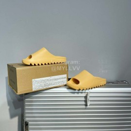 Kanye West Adidas Yeezy Slide “Bone” Slippers For Men And Women Yellow