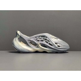 Yeezy Foam Runner Mxt Moon Grey For Men And Women 