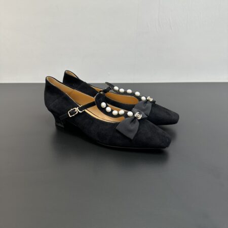 Chanel Pearl Bow Mary Jane Cowhide Leather Single Shoes
