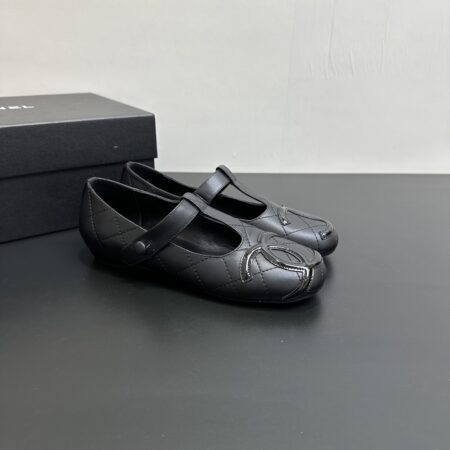Chanel Classic Double C Middle T shaped Ballet Shoes