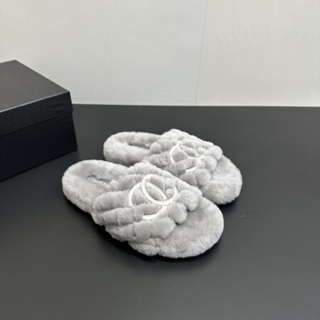 Chanel 25s New Women's Wool Slippers