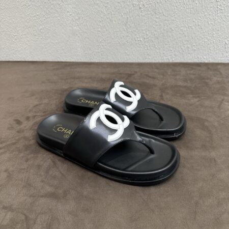 Chanel Classic Spring And Summer Double C Toe Flip Flops