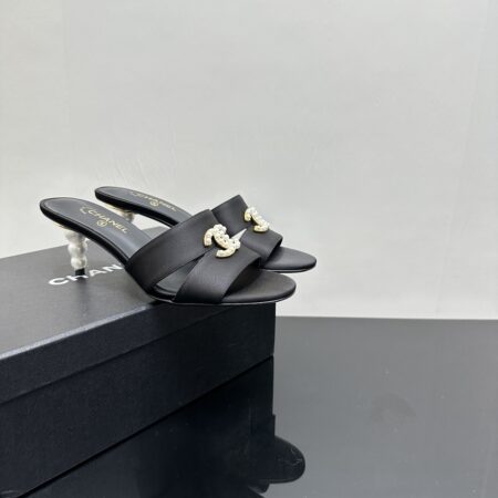 Chanel Classic Double C Pearl Buckle Square Head Slippers