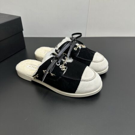 Chanel Splicing Chain Wool Semi Mop Flat Shoes