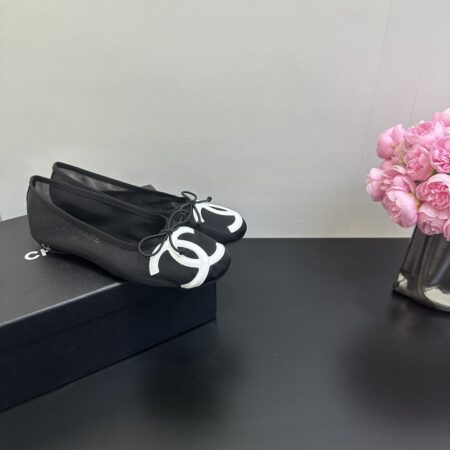 Chanel Flat Bottomed Transparent Mesh Ballet Shoes