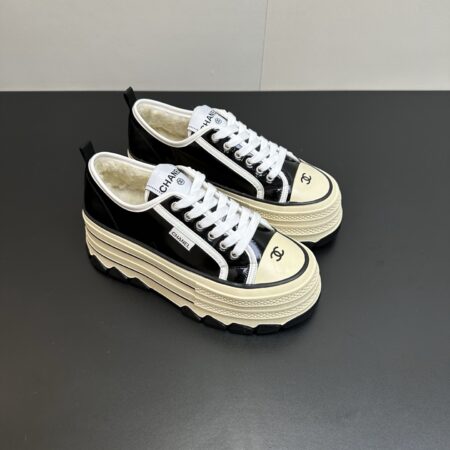 Chanel Vintage Canvas Series Thick Soled Biscuit Shoes