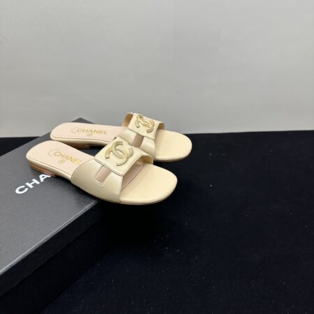 Chanel Double C Metal Buckle Classic Flat Slippers