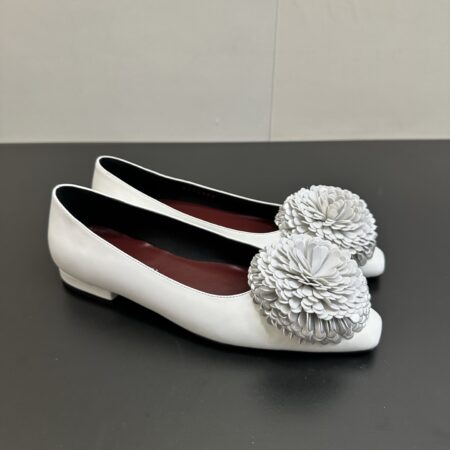 Chanel Women's Flower Lambskin Flat Shoes