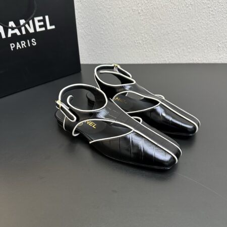 Chanel Flat Bottomed Spliced Empty Sandals
