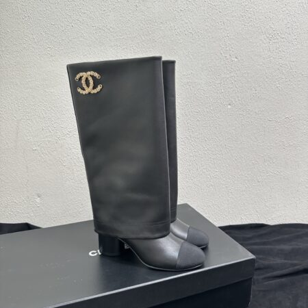 Chanel Cowhide Round Toe Thick Heel Leg Boots
