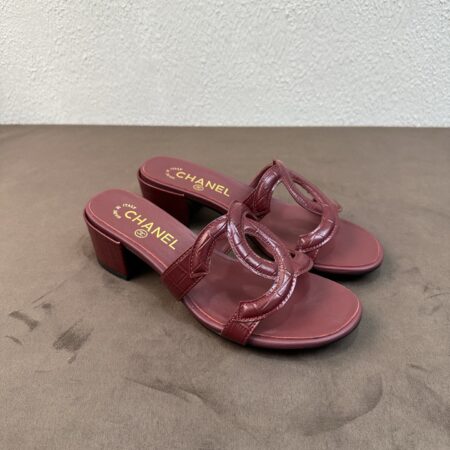 Chanel Classic Double C Hollow Out Cool Slippers