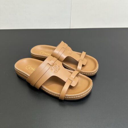 Chanel Cowhide Leather Double C Straw Sandals