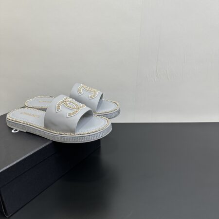 Chanel Double C Letter Buckle Flat Slippers