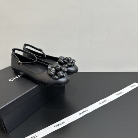 Chanel Round Head Mountain Camellia Flat Bottom Single Shoes