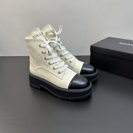 Chanel Autumn And Winter Lambskin Lace Up Short Boots