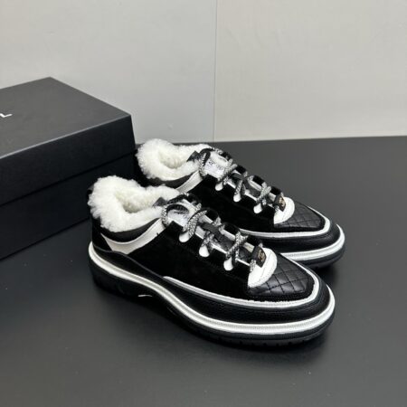 Chanel Lychee Patterned Calf Leather Casual Sports Shoes