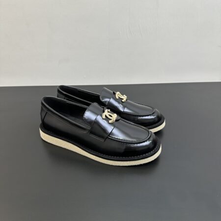 Chanel Fashionable Women's Suede Lambskin Loafers